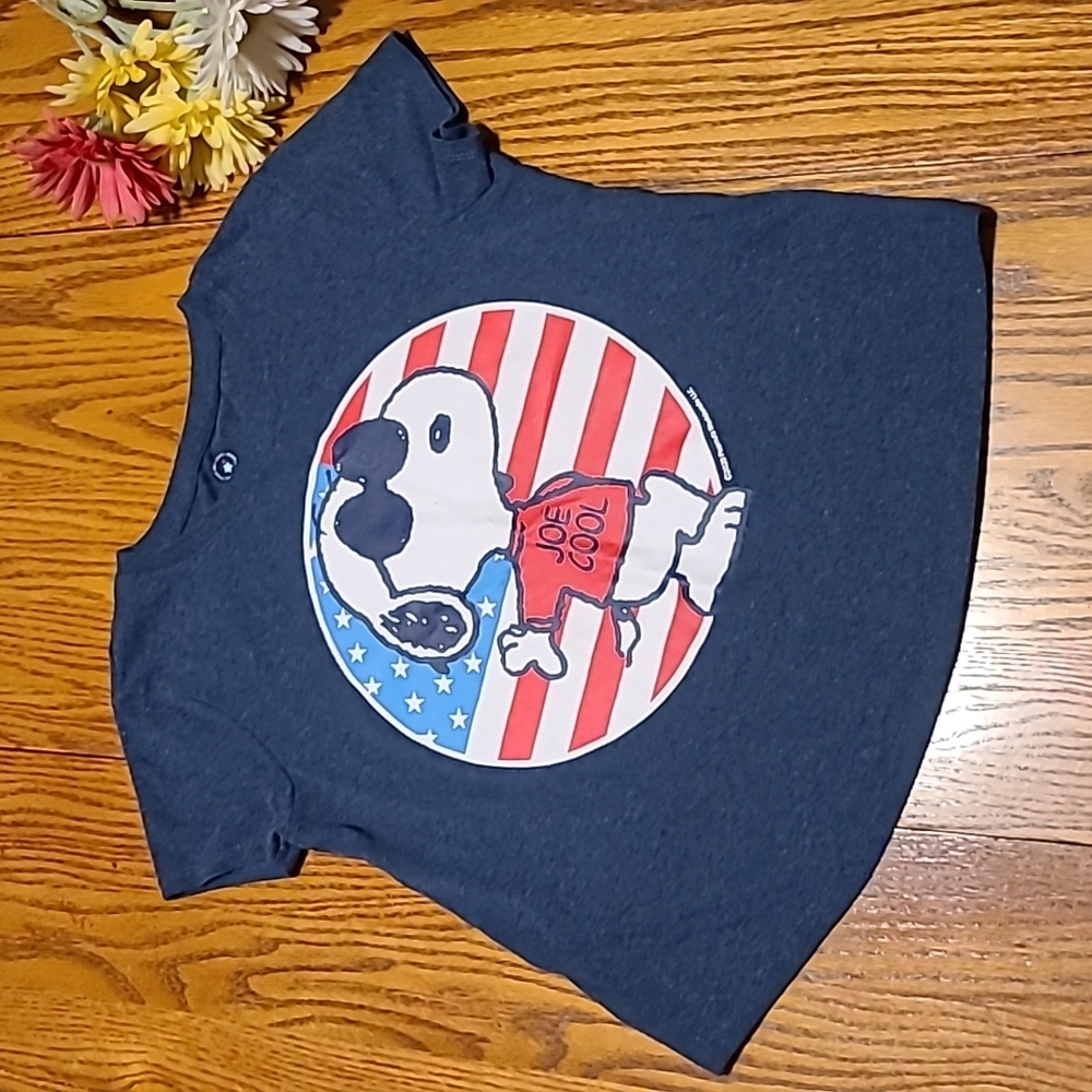 Snoopy Joe Cool Peanuts Top - Girl's Small